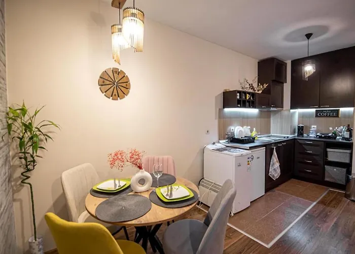 Daire Stankovic Royal Towers 326 *